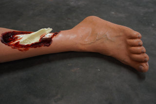 Dura Hugo Leg with Compound Fracture and Packable Wound