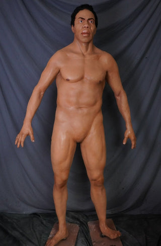 Standing Dura Richard Body